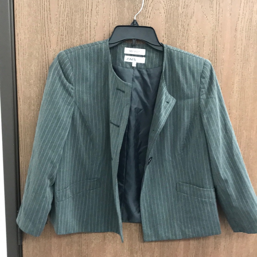 Jones & Co Gray Blazer
